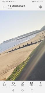 Lovely 2-Bed caravan in Walton on the Naze - Walton-on-the-Naze - 0