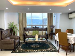 2 Bedroom Condo Unit with City and Mountain View - Cebu - 0
