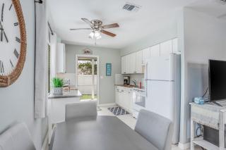 Smugglers Cove Retreat - 2