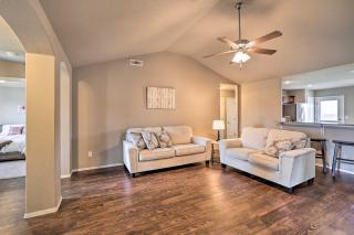 Family-Friendly Home about 16 Mi to Fayetteville - 7