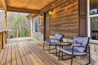 Fire Pit and Mtn Views Charming Marion Cabin! - Marion - 9