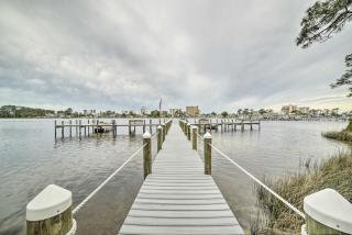 2 Mi to Beach! Bayside PCB Escape with Pool Access - 9