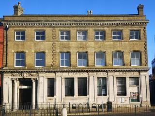 Spacious Entire Two Bedrooms Flat, H 3 - Great Yarmouth - 9