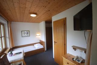 Pension Tirol - 8