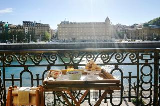 Deluxe Apt-Views to historic Maria Cristina Hotel - San Sebastián - 3