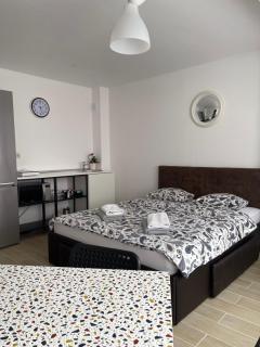 Zeini - Garsoniera Constanta - 7