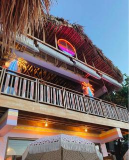 Fatwave Surf Resort - San Juan - 0