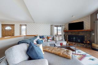 The Nugget Ski Chalet - 1