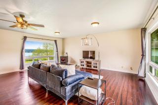 Keyport Abode - 4
