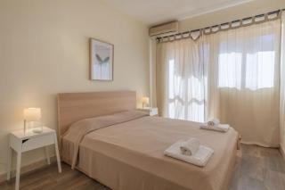 SEA-VIEW RETREAT 2 - 3