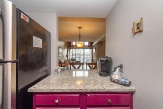 507G Two Bedroom One Bath - Oakland - 1