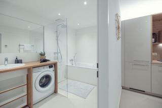 Ideal for Families & Mid-Term-Stays - 4