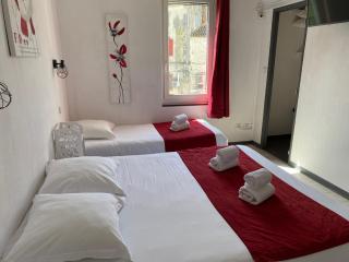 Hostellerie De La Source - Arles - 3