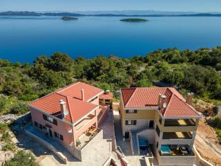 LOVRO Luxury apartment with Jacuzzi and terrace sea view - Sali - 9