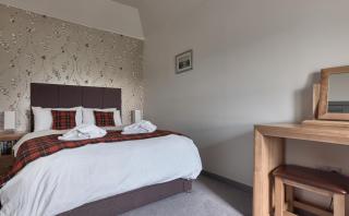 Monkstadt No 5 - MacQueen Cottage - 2