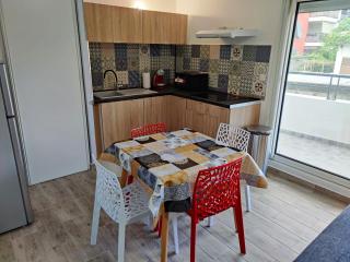 F2 RENOVE FRONT DE MER SILVER BLUE - Sainte-Suzanne - 1