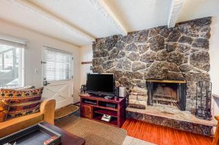 Hi Country Haus Hideaway - 8