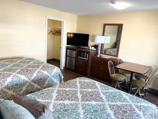Scarborough Beach Motel - Narragansett - 2