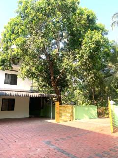 Airavatham Apartments - Guruvāyūr - 4