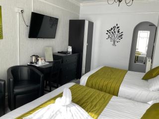 The Strathdon - Blackpool - 8
