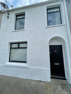 Cheerful 2 Bedroom Townhouse with Cinema Loft - 2