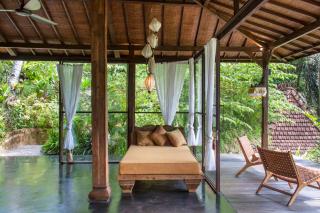 Villa Mahadevi Jungle Retreat Joglo 1 - Ubud - 5