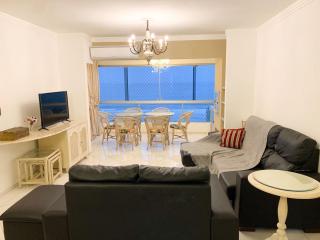 Apartamento Itapema na Av principal à 50 m da praia - 9