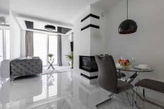 Apartament z basenem i kominkiem ,,baltic sun” - Sztutowo - 0