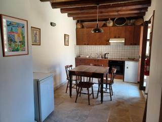 Kleanthis House - Tochni - 4
