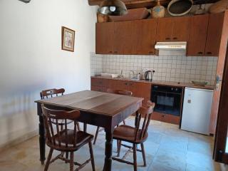 Kleanthis House - Tochni - 5