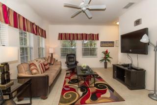 Peaceful Quiet Pool Home 5 min from Disney! townhouse - 5
