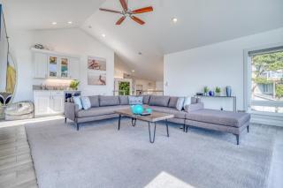 Breakwater Beach House - Lincoln City - 3