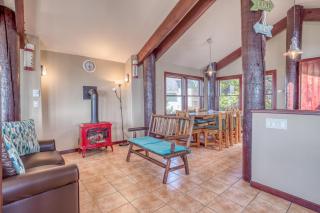 A Beach Treehouse - Lincoln City - 5
