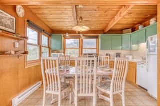 Sea Here - Meredith Lodging - Neskowin - 1