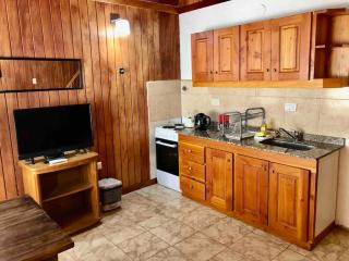 Cálida cabaña en el centro de San Martín - San Martín de los Andes - 7