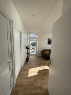 Appartement rénové dans villa d'exception face à la mer - Saint-Michel-Chef-Chef - 1