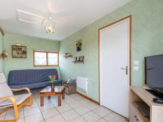 Chalet Le Petit Chalet by Interhome - La Haye-dʼEctot - 5