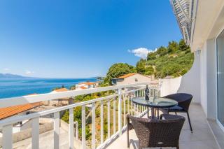 Apartments Tilda - Brist - 1