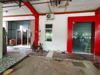 Ombai Guest House 27 Syariah Mitra RedDoorz - Kertapati - 2
