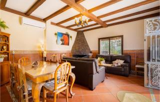 Lovely Home In Guillena With Wifi - Guillena - 6