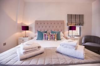 Urban Living's ~ King Edward Luxury Apartments in the heart of Windsor - Windsor - 9