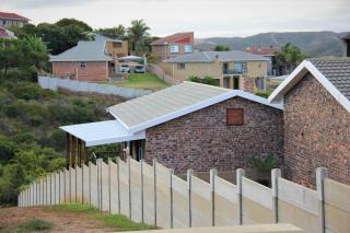 Tranquility Self Catering Apartment - Mossel Bay - 9