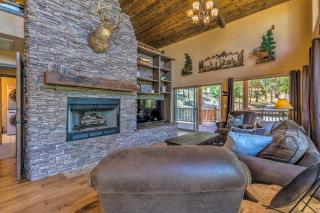 Quiet Ruidoso Cabin with Deck and Private Hot Tub - Ruidoso - 6