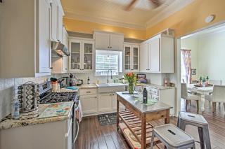 Renovated Carnegie Cottage - Walk to Dtwn! - 9