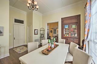 Renovated Carnegie Cottage - Walk to Dtwn! - 4