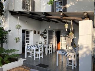 Battiss Guest House - 9