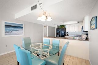 Beach View - Balcony - 3b 2b - Beach Place #405 - 2