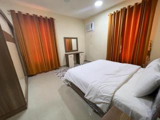 Golden Seasons Furnished Apartment 6 - Salala - 4