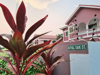 Douglas Luxury Apartments-Wow Luxury 1Bed Apartmnt - Apenkwa - 2