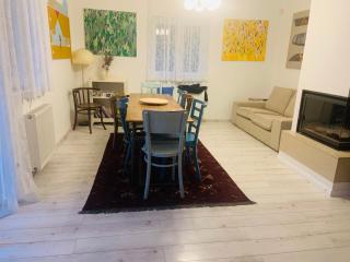 5 bedroom villa very close to Balaton - Balatonkenese - 3